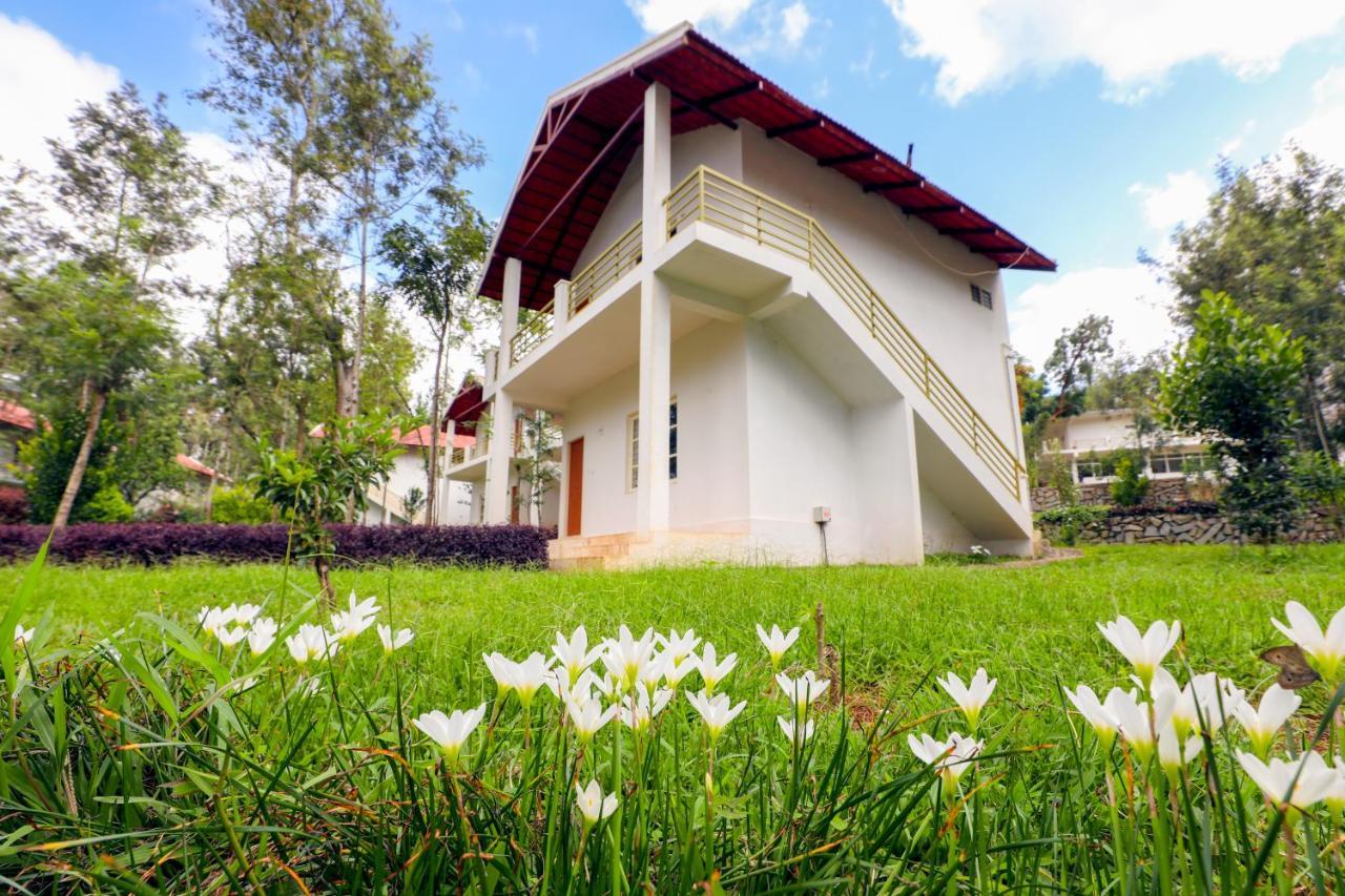 The Blossom Resort - Chikmagalūr Esterno foto
