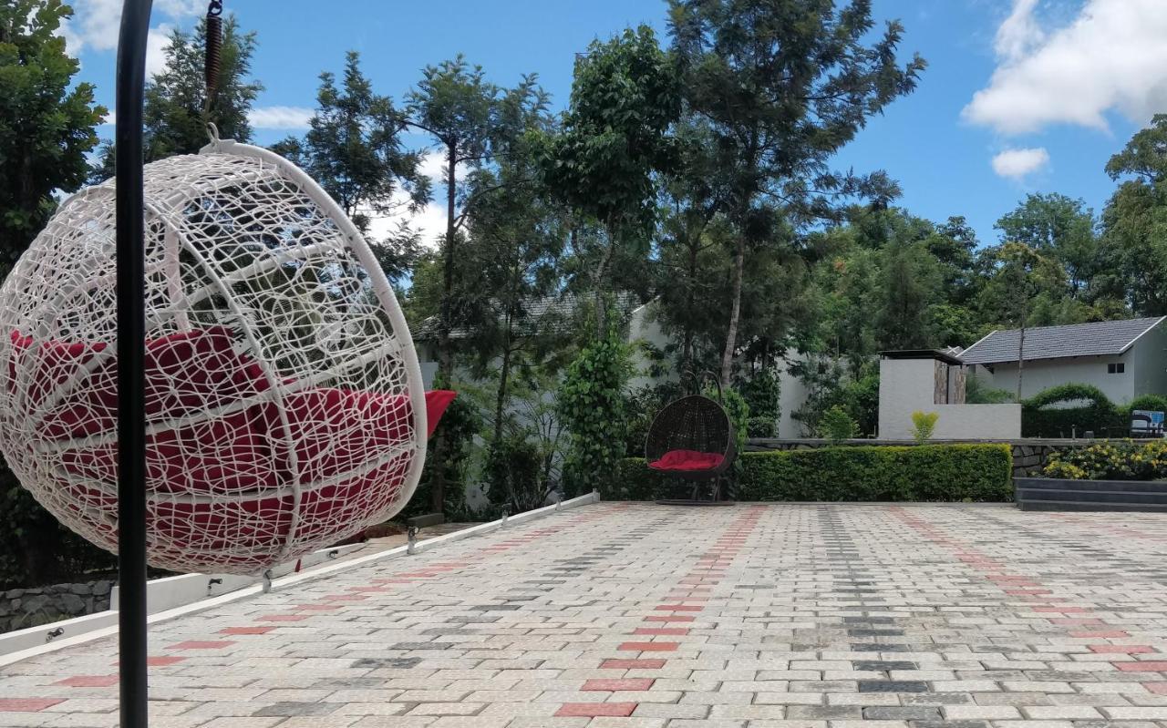 The Blossom Resort - Chikmagalūr Esterno foto