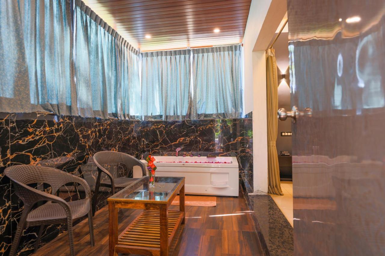 The Blossom Resort - Chikmagalūr Esterno foto