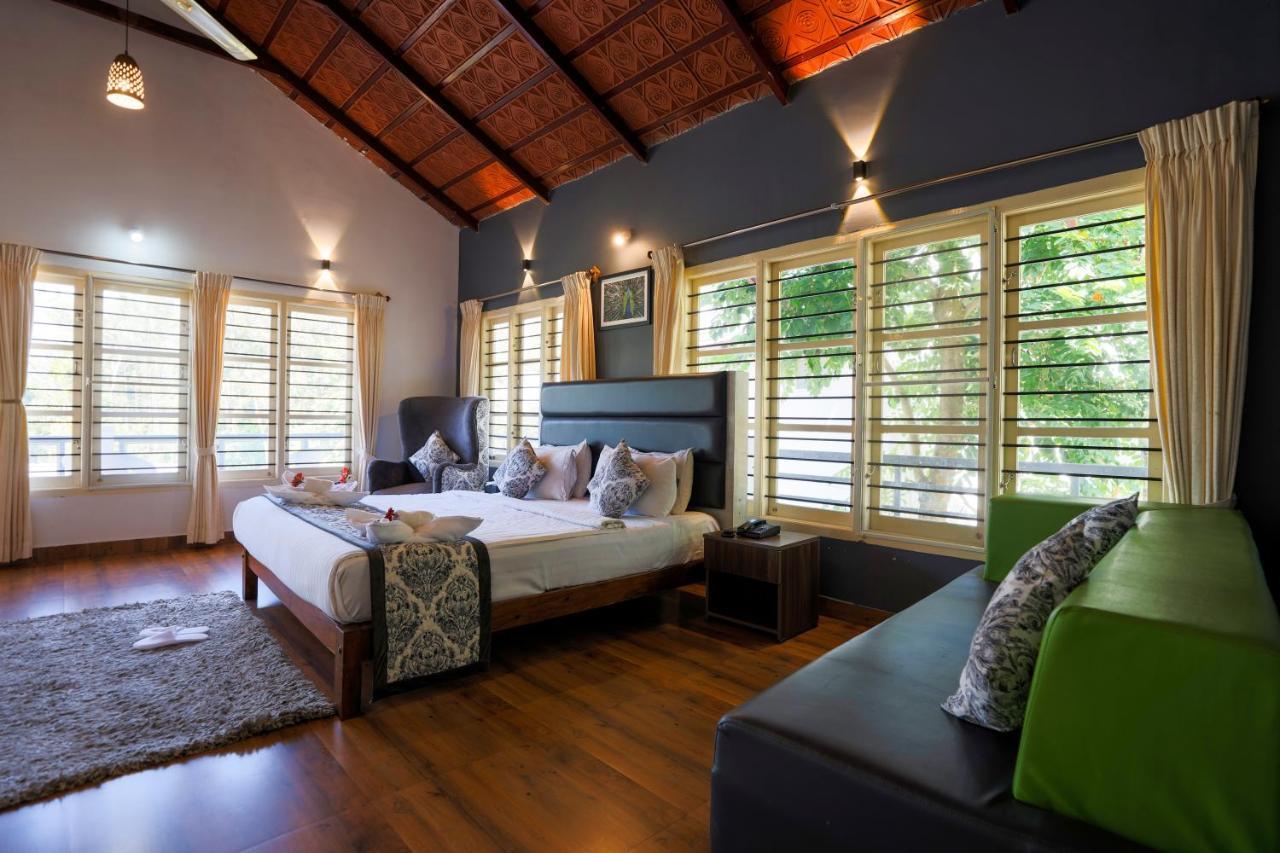 The Blossom Resort - Chikmagalūr Esterno foto