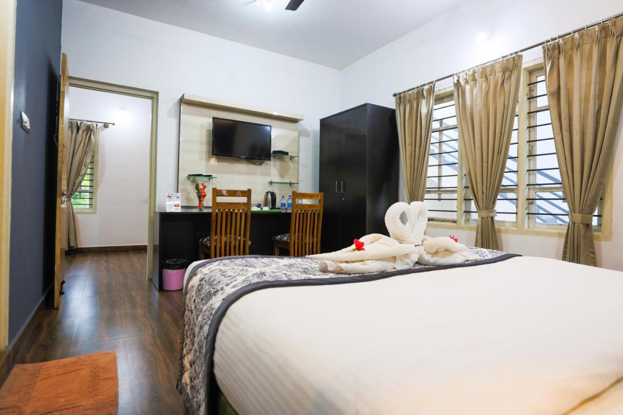 The Blossom Resort - Chikmagalūr Esterno foto